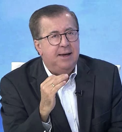 César Pérez Vivas